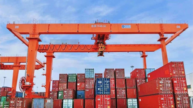 悬臂吊：揭秘其结构、功能与选型要点